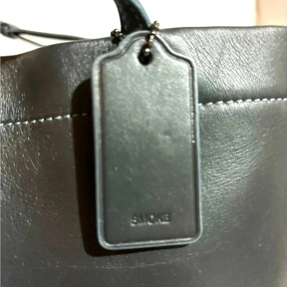 Coach navy blue gray leather shoulder handbag - Picture 5 of 14